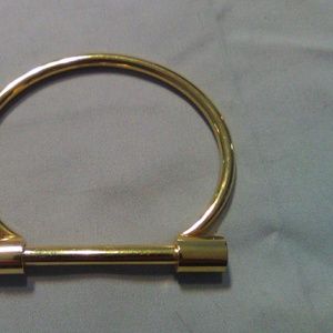 Stainless steel bracelet
